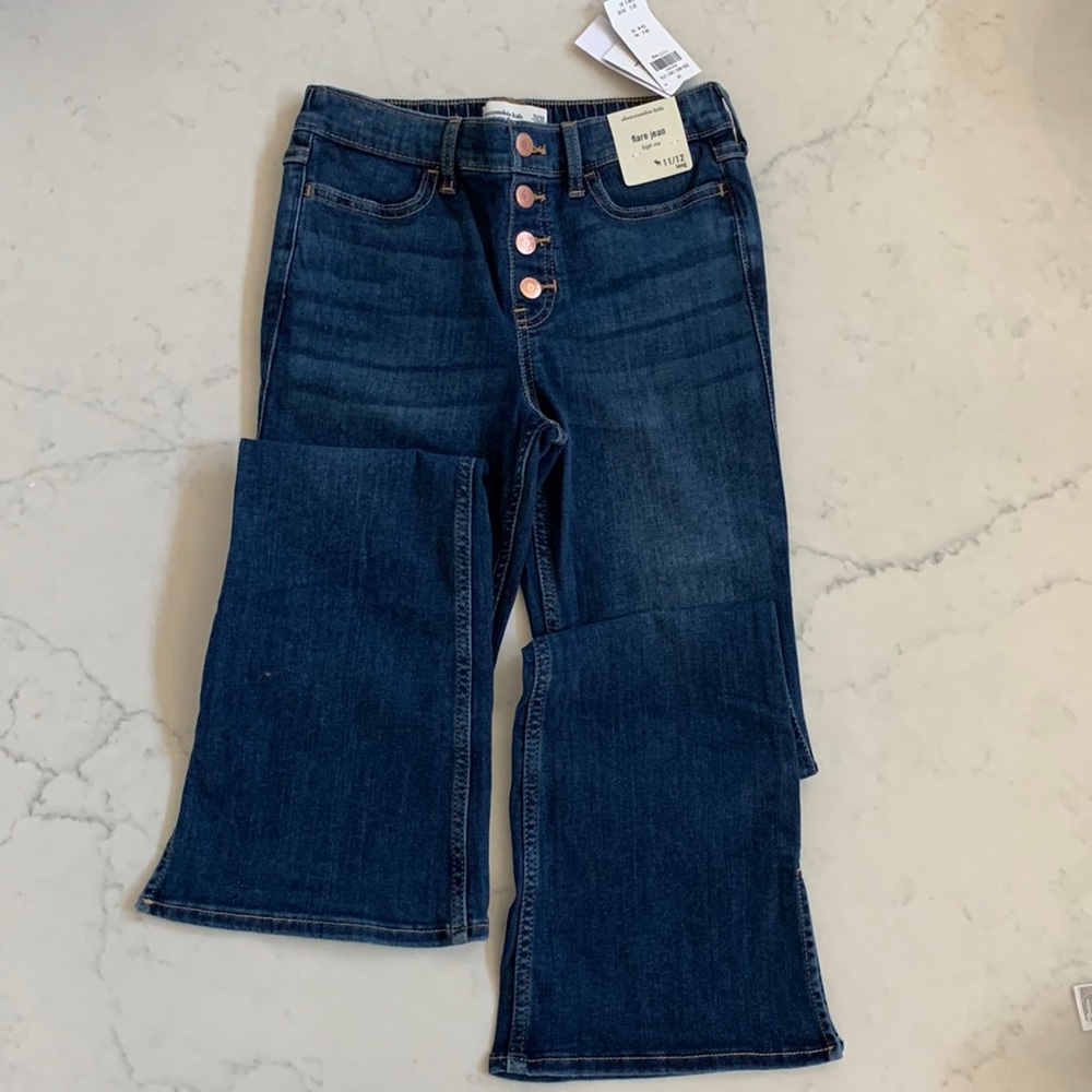 Abercrombie kids size 11/12